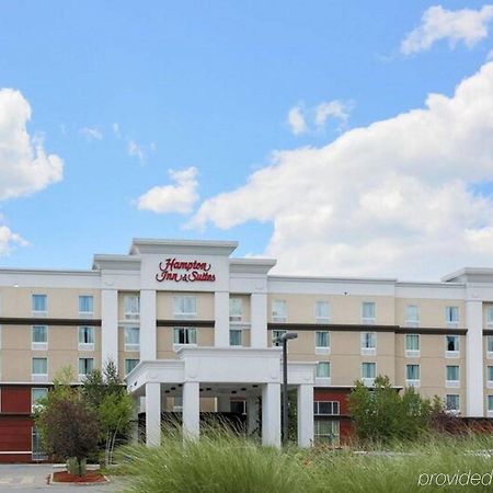 Hampton Inn & Suites Poughkeepsie Spackenkill Bagian luar foto