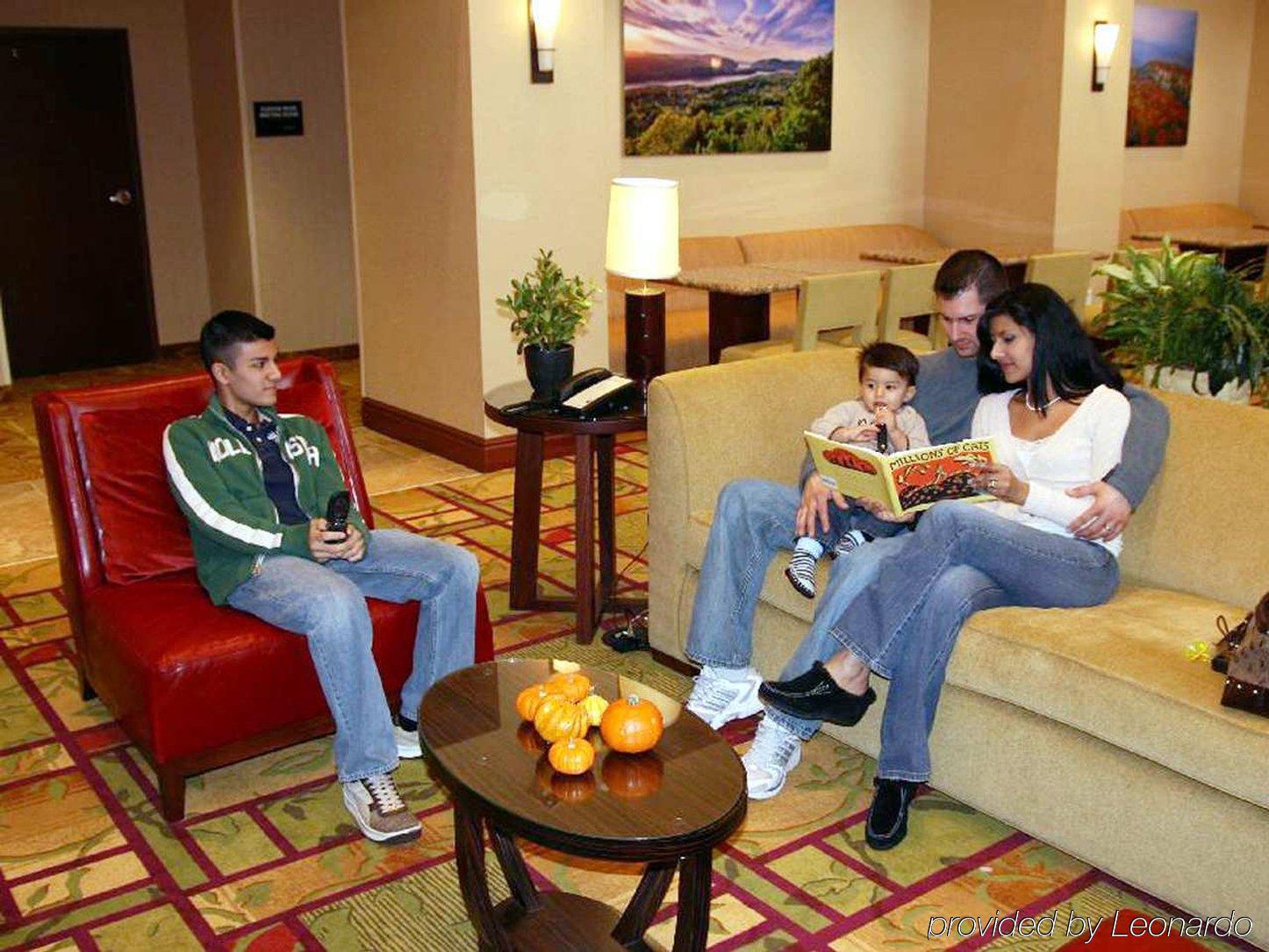Hampton Inn & Suites Poughkeepsie Spackenkill Ruang foto